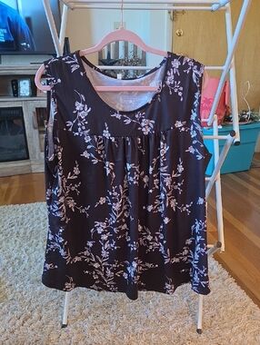 Amazon Floral Scoop Neck Tank Top - Black with Light Pink Flowers